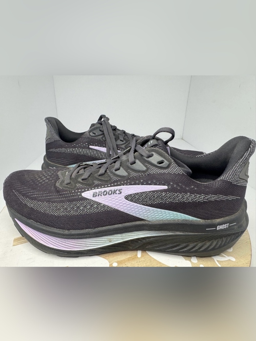 Brooks Ghost 17 Women’s Running Shoes Black Purple Athletic Sneakers Size 10W
